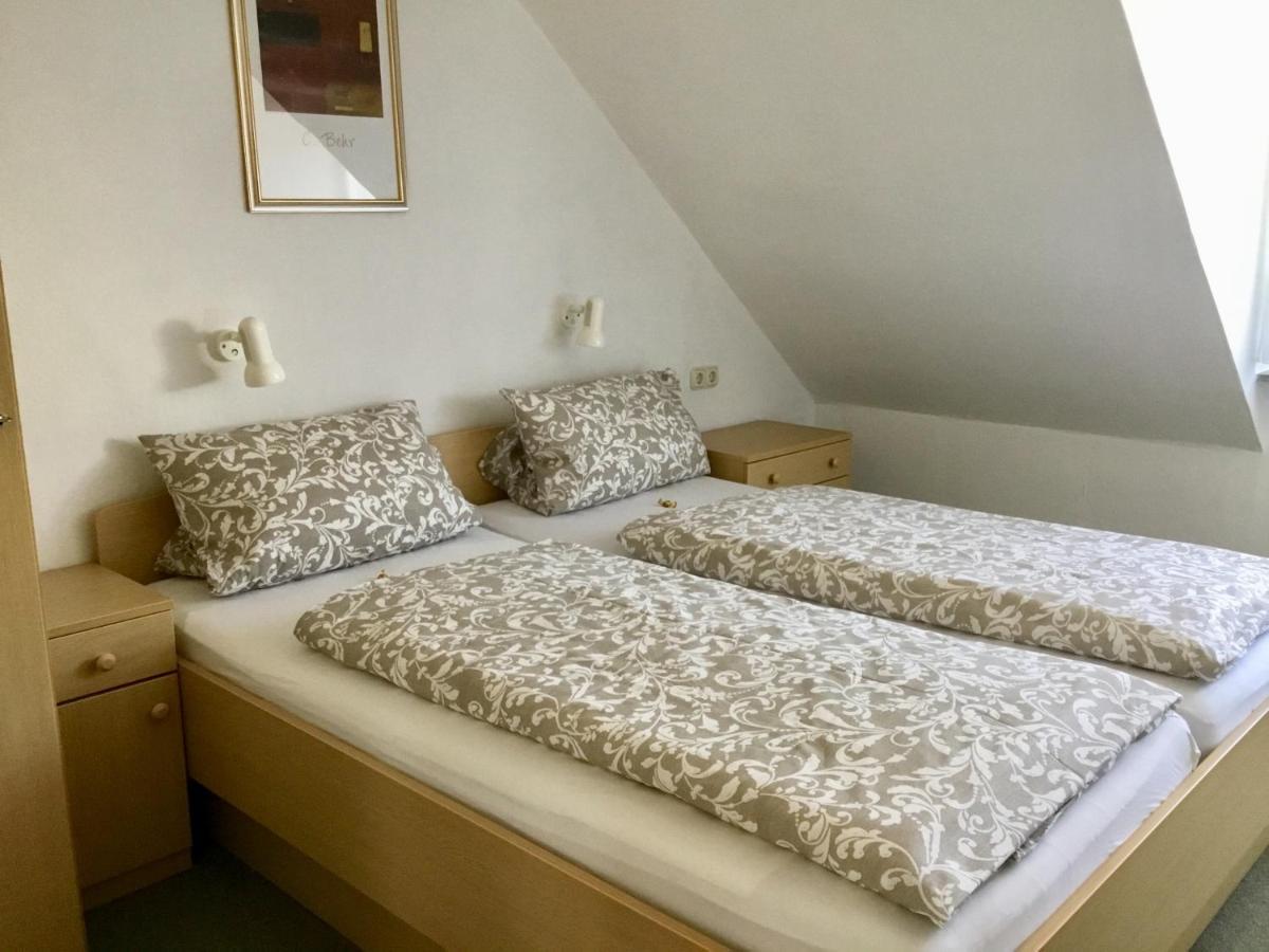 Mosel-Appartements Nehren Zell an der Mosel Esterno foto