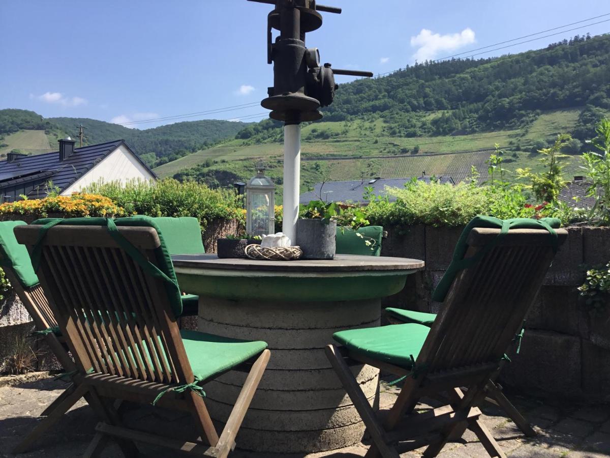 Mosel-Appartements Nehren Zell an der Mosel Esterno foto